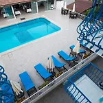 Hotel Mavi Yaprak *